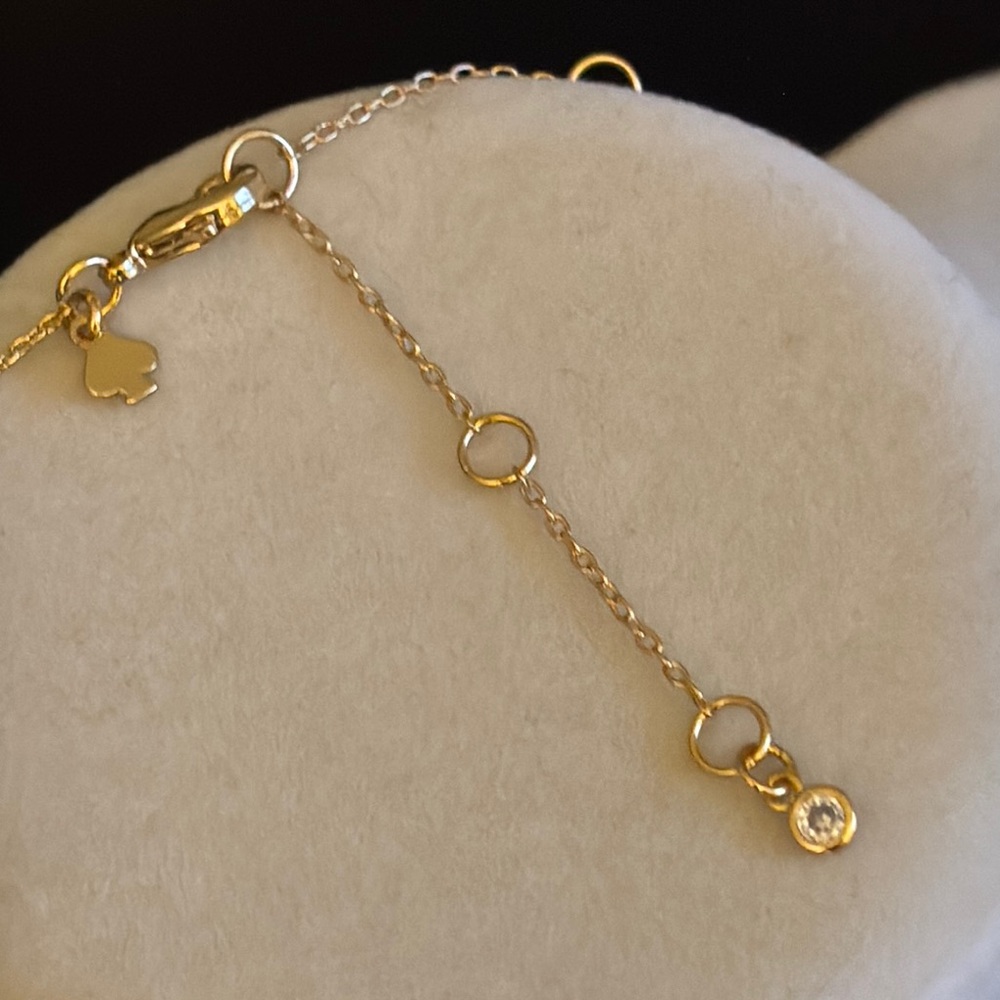 ♠️ Kate Spade Gold Skate Necklace with Festive Charm and Skate earrings ♠️ - Picture 6 of 9